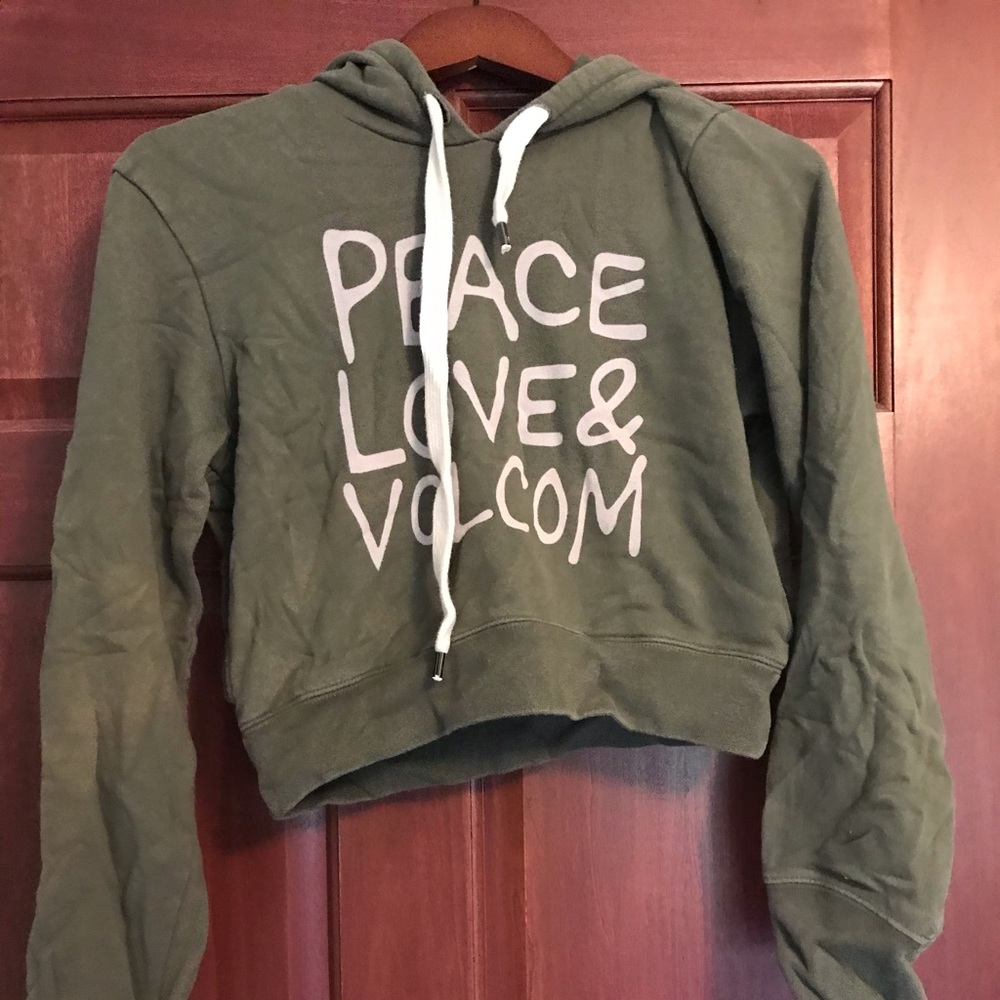 volcom. size large.  cropped hoodie.